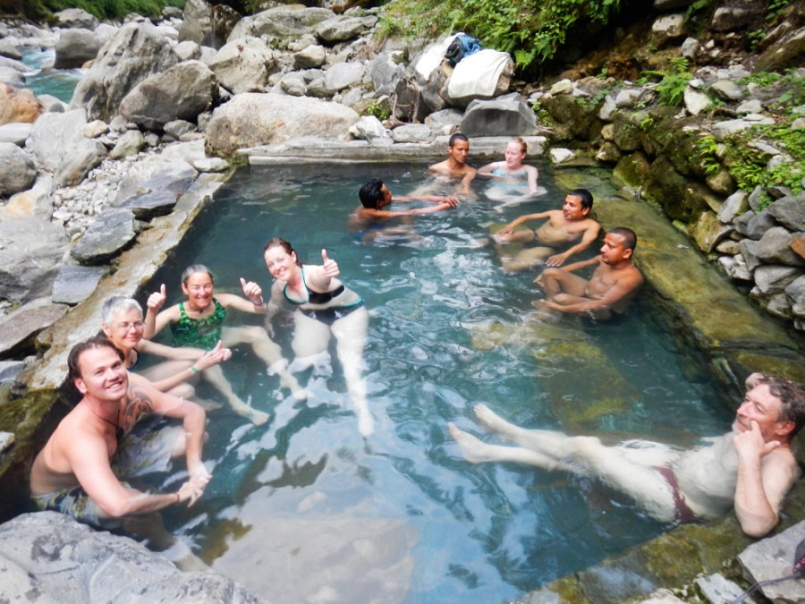 annapurna-hot-springs-trek-1510833958